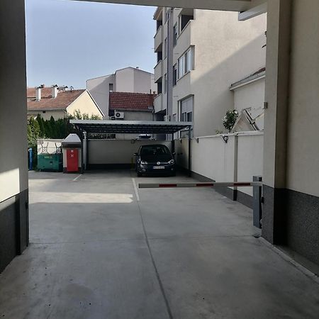 Stojanovic Apartments Ni Exterior foto