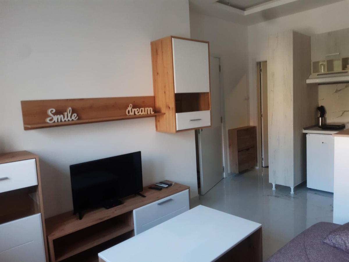 Stojanovic Apartments Ni Exterior foto