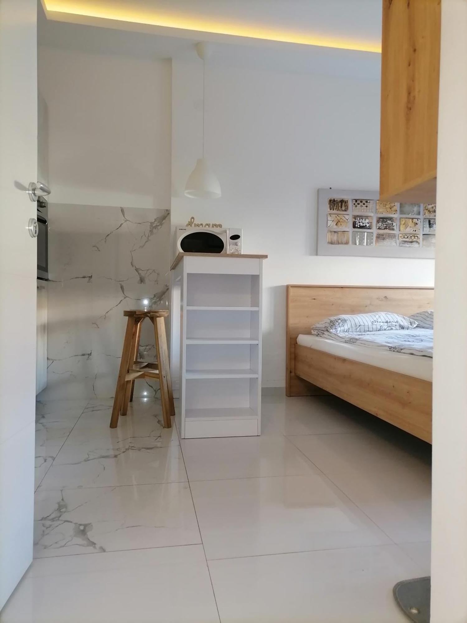 Stojanovic Apartments Ni Quarto foto